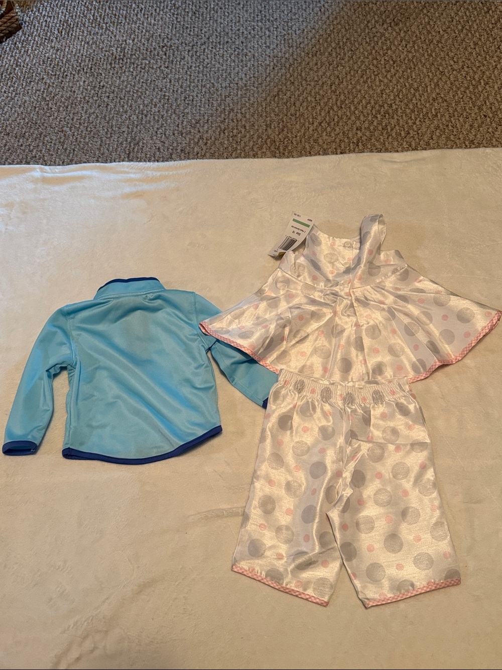 Girl’s 18M Clothing Bundle - Picture 3 of 13